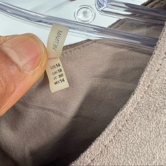 🎉HP🎉 Elie Tahari Coffee Brown Suede Laser Cut Dress - size 14 - Picture 14 of 14